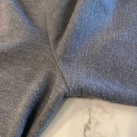 OLD NAVY | Long sleeved sweatshirt | Size L *** runs small *** - Picture 3 of 6